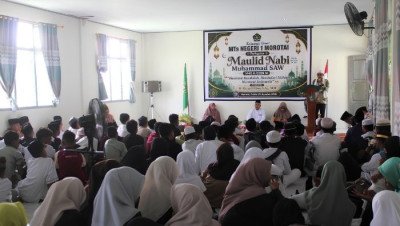 MTs Negeri 1 Pulau Morotai Peringati Maulid Nabi Muhammad SAW 1448 H, Perkuat Pendidikan Akhlak Peserta Didik
